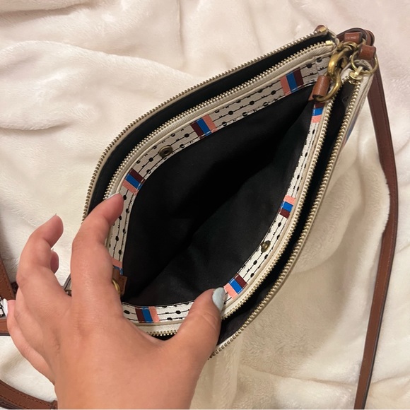 Fossil | Matching Purse and Wallet - Picture 6 of 16